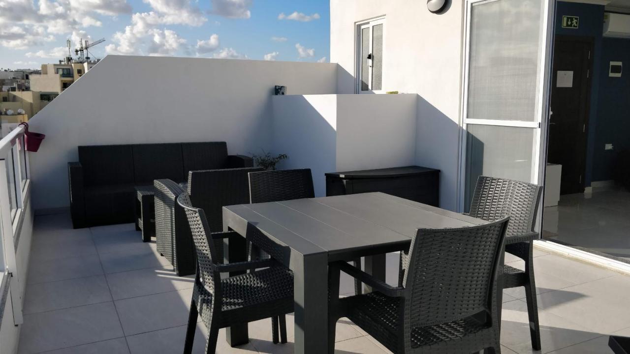 Sea View Penthouse With Large Terrace Irom1-1 Διαμέρισμα Marsaskala Εξωτερικό φωτογραφία