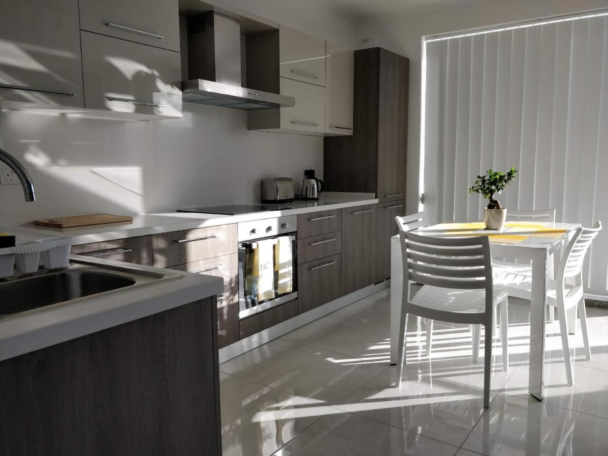 Sea View Penthouse With Large Terrace Irom1-1 Διαμέρισμα Marsaskala Εξωτερικό φωτογραφία